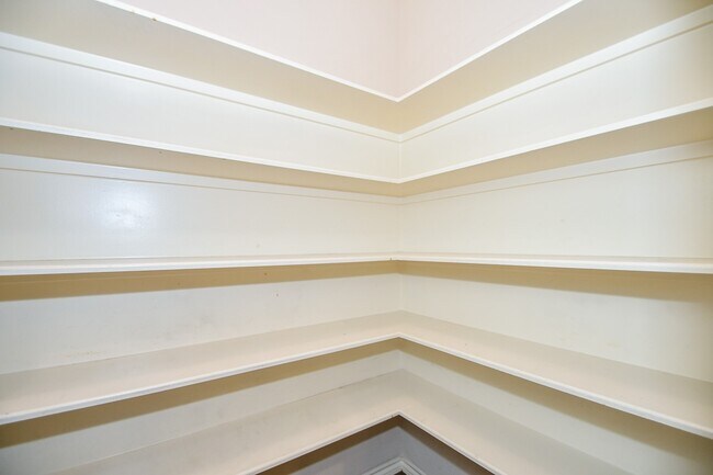 Building Photo - 14947 Atmore Pl Dr