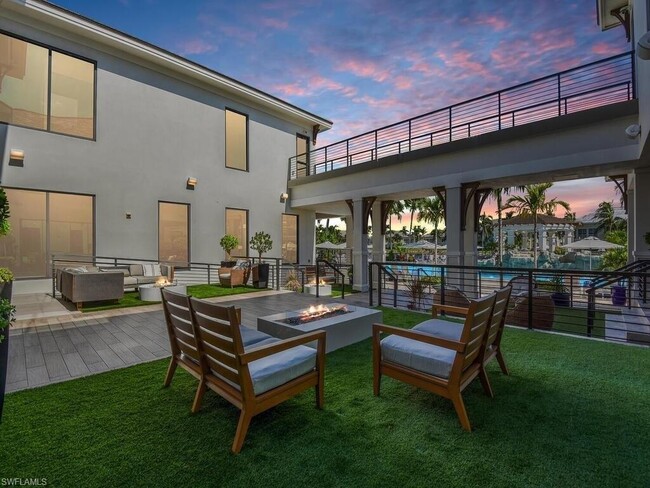 Building Photo - 275 Indies Way