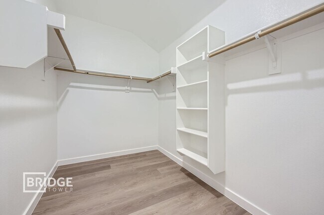 Building Photo - DOVER PLAN