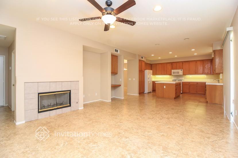 Building Photo - 25820 Boulder Rock Pl