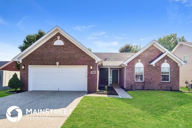 Building Photo - 7003 Hollow Oaks Dr