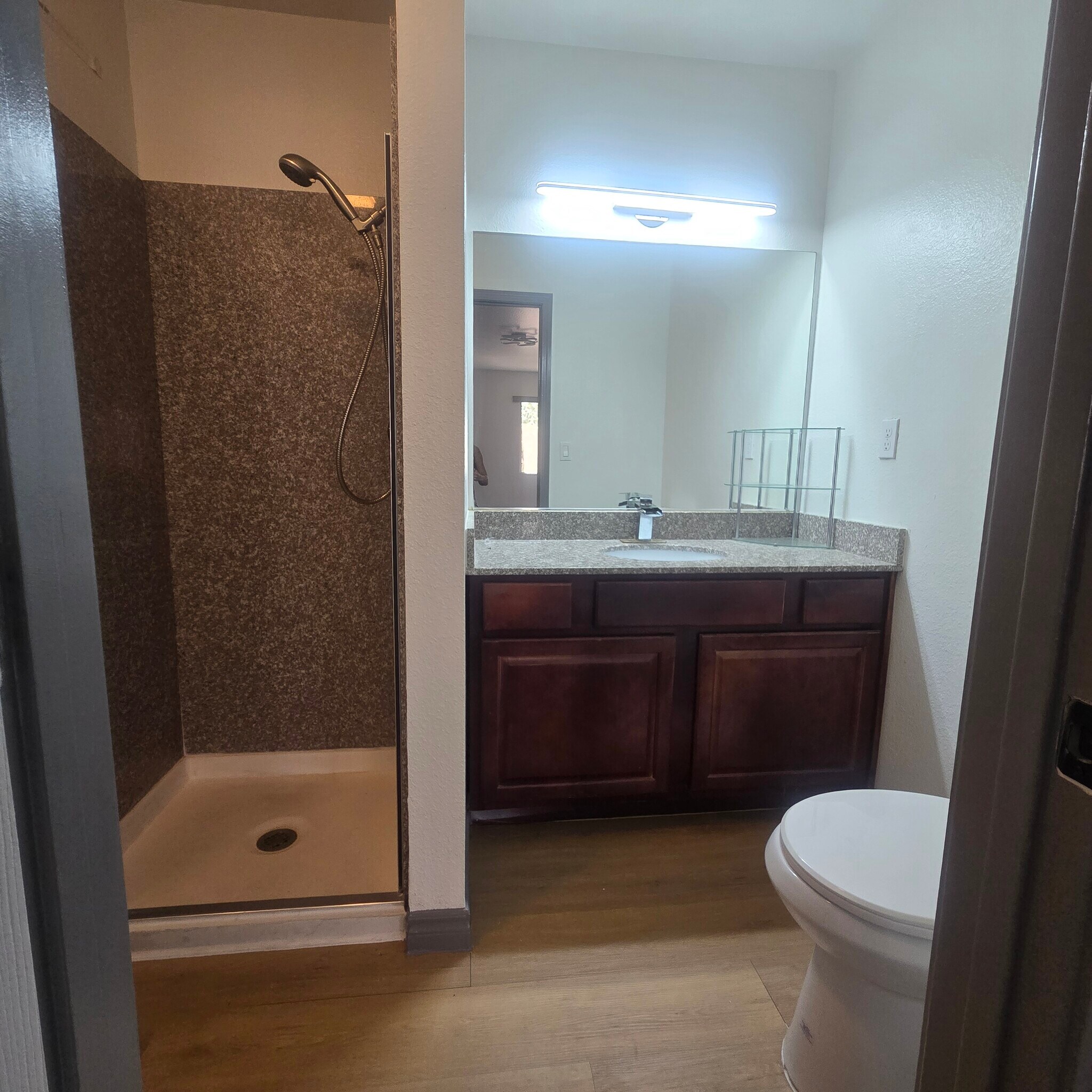 Building Photo - 5080 Indian River Dr