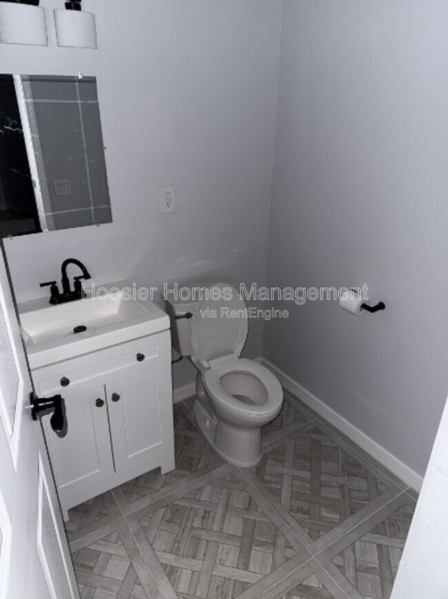 Building Photo - 940 Jefferson Ave