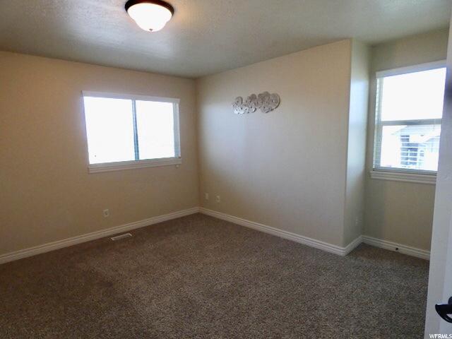 Building Photo - 3080 N CREST DR