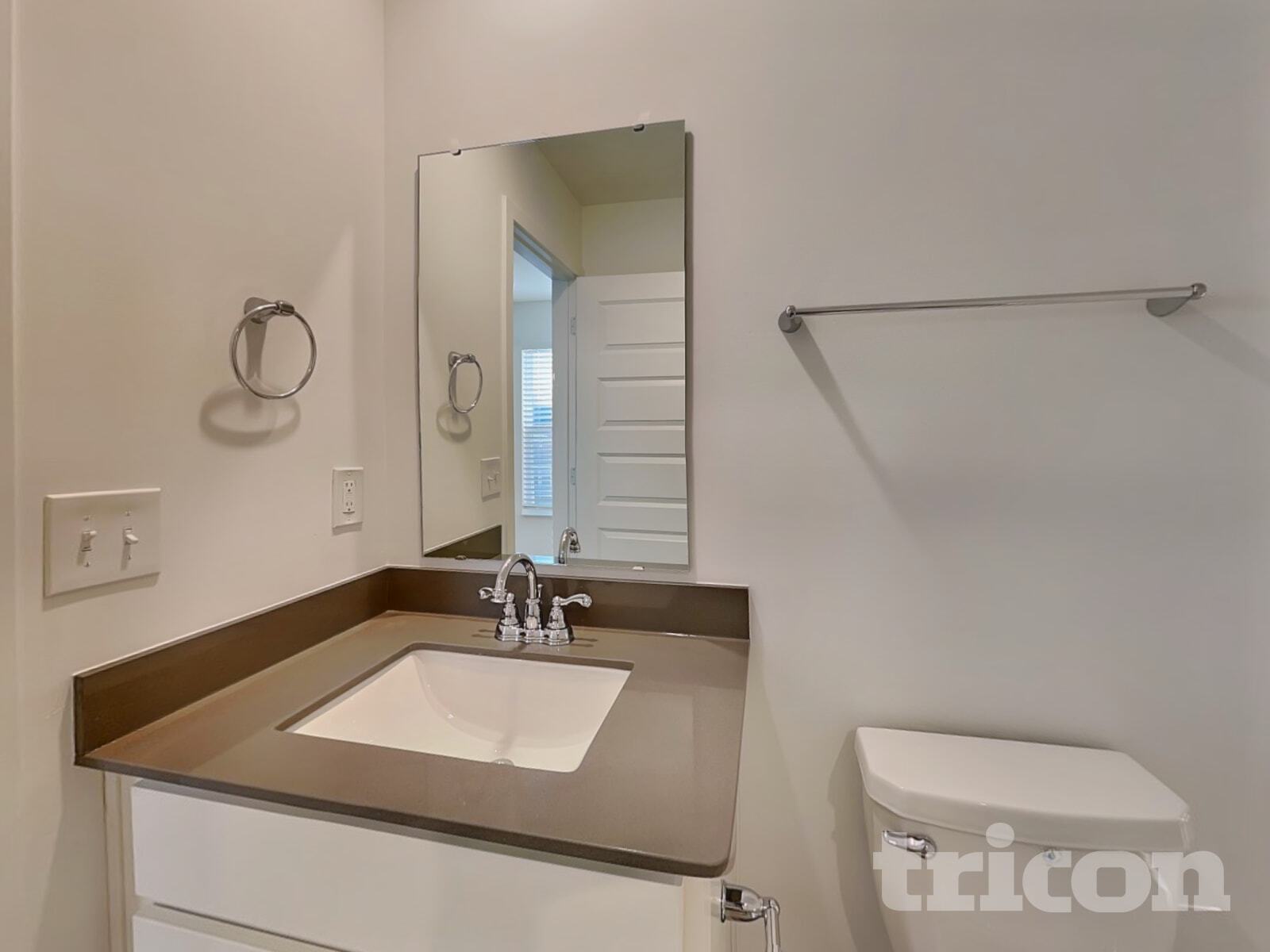 Building Photo - 11831 Moorfield Ln