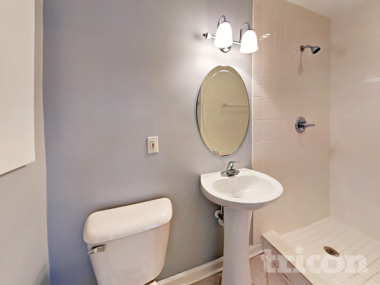 Building Photo - 1809 W Crawford St