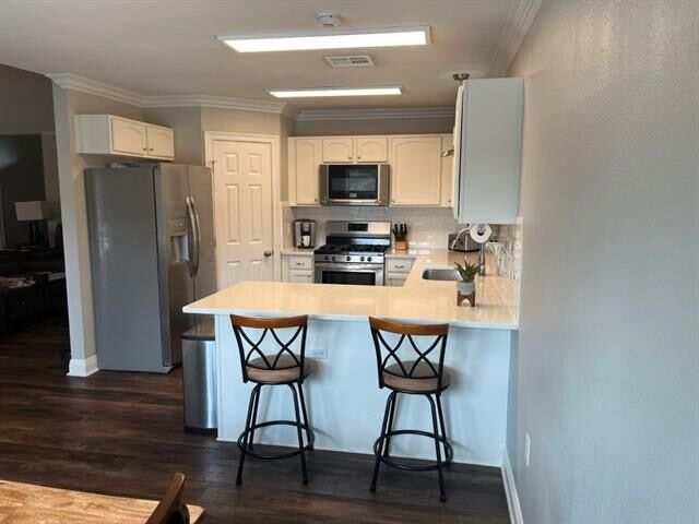 Building Photo - 107 Highland Ave