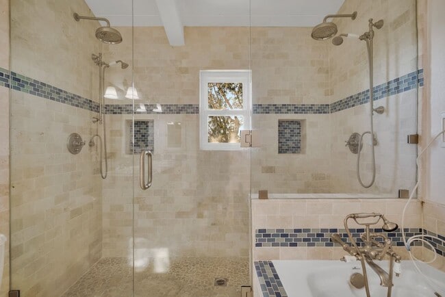 Building Photo - 28348 Rey De Copas Ln