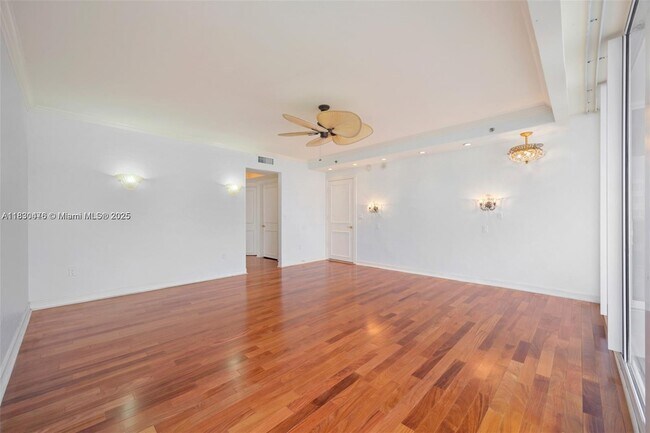 Building Photo - 19111 Collins Ave