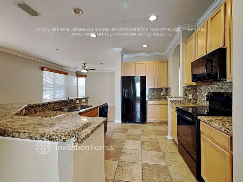 Building Photo - 17011 Falconridge Rd