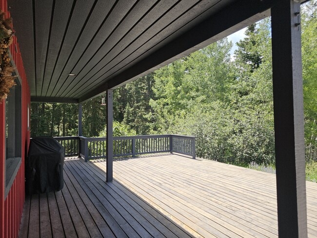Building Photo - 6748 Henrys Rd