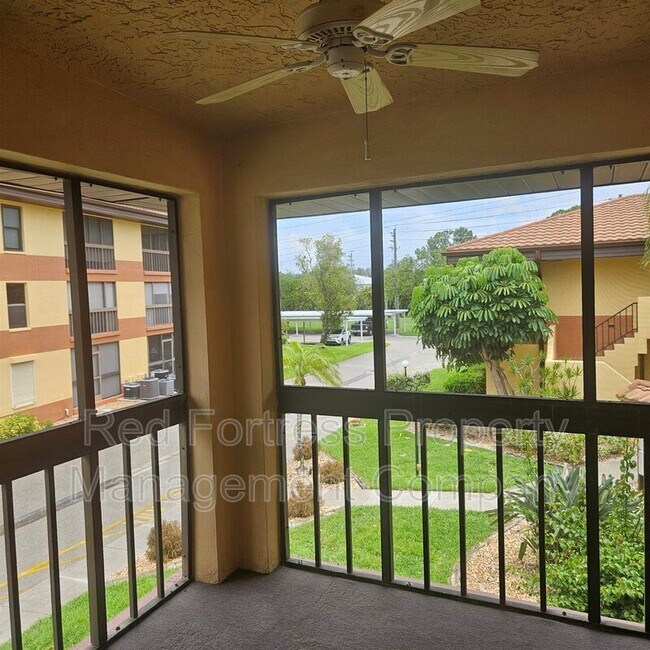 Building Photo - 6150 Whiskey Creek Dr