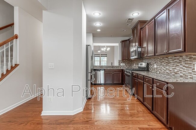 Building Photo - 106 Middleby Way