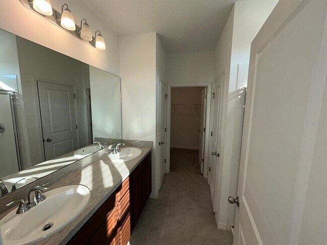 Building Photo - 2012 Raulerson Ct