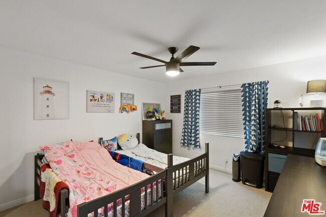 Building Photo - 7130 Gateshead Way