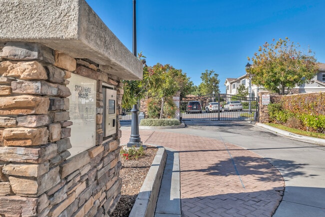 Building Photo - 2641 Night Jasmine Dr