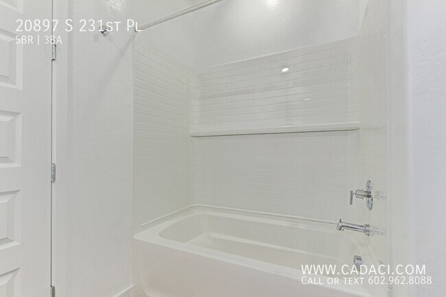 Building Photo - 20897 S 231st Pl.