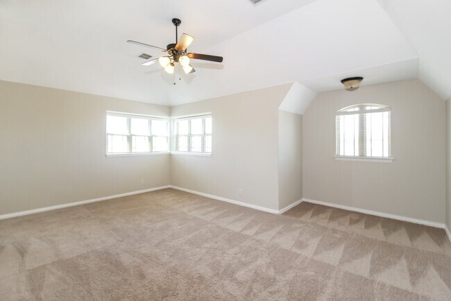 Building Photo - 1017 Snowbird Dr