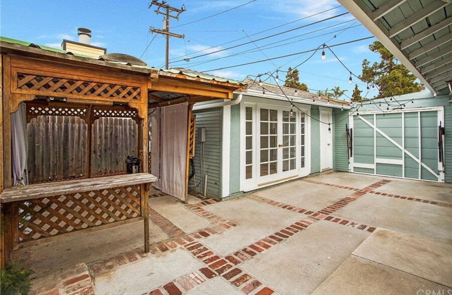 Back patio - 2213 Arizona Ave