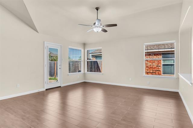 Building Photo - 9941 Voss Ave