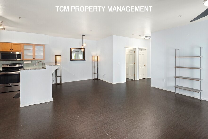 Building Photo - 15026 40th Ave W