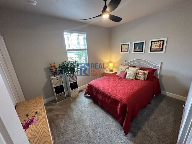 Building Photo - 1824 S De Gaulle Ct