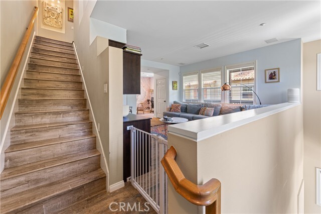 Building Photo - 118 Coral Rose