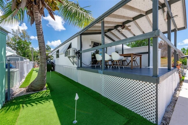 Building Photo - 456 Bowie Ln