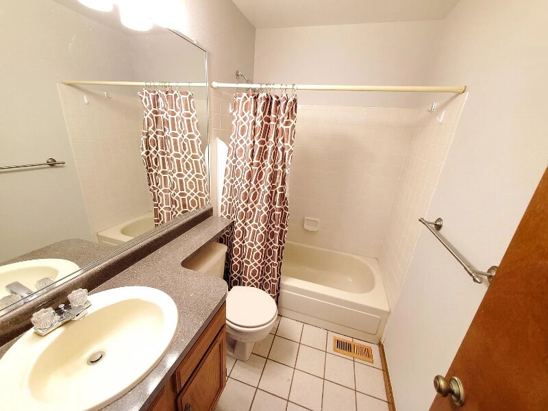 Building Photo - 18259 E Harvard Pl