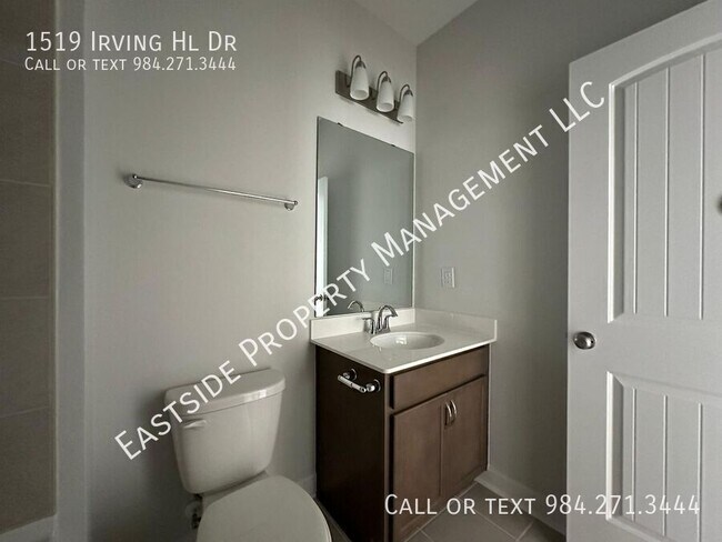 Building Photo - 1519 Irving Hl Dr