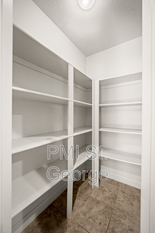 Building Photo - 3782 Brade Lane