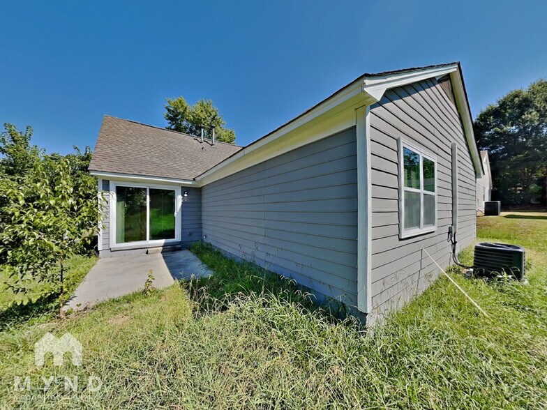 Building Photo - 13933 Eden Ct
