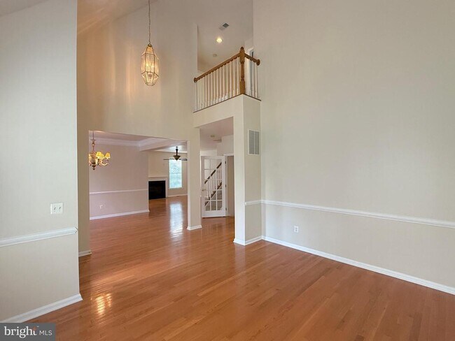 Building Photo - 5624 Arrowfield Terrace