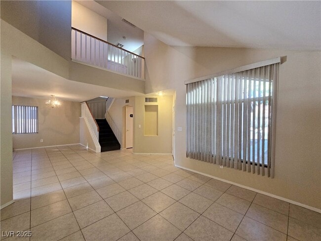 Building Photo - 8120 Sandy Creek Dr