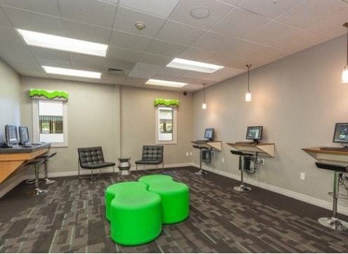 Club house - 601 W 11th Ave