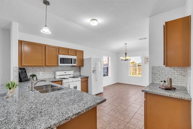 Building Photo - 20806 Dewberry Creek Ln