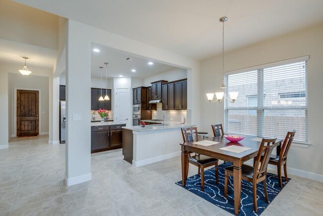 Building Photo - 708 Garner Park Dr