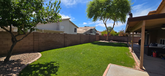 Building Photo - 2771 W Kent Dr