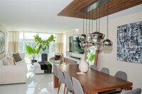 Building Photo - 3375 N Country Club Dr