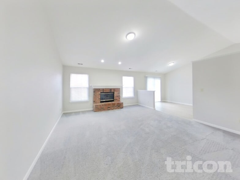 Building Photo - 7260 Kidwell Dr