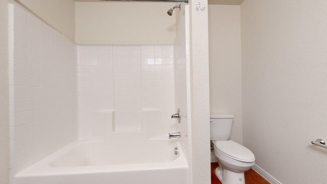 Building Photo - ALL STAINED CONCRETE FLOORING DUPLEX IN HA...