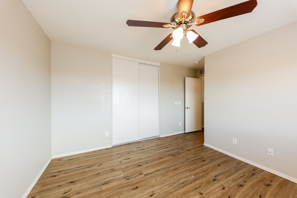 Building Photo - 12605 W Corrine Dr