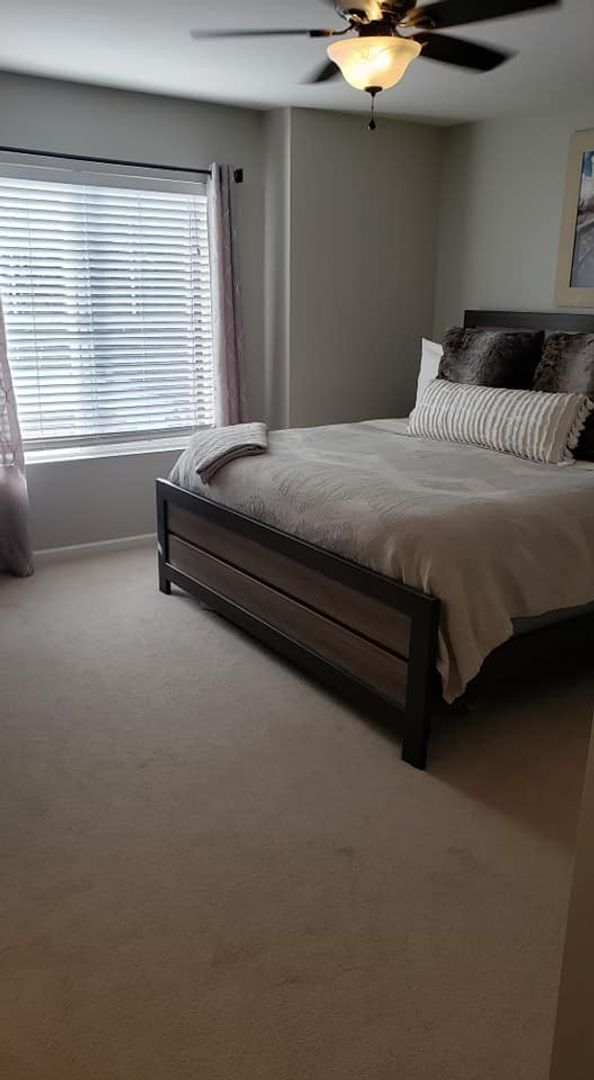 Building Photo - 3 Bedroom Home in desirable Meadows Neighborhood- Community Pool Access at the Grange!