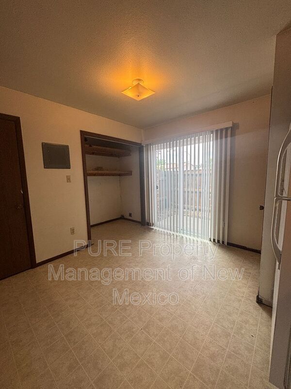 Building Photo - 2814 Parque De Oeste Dr