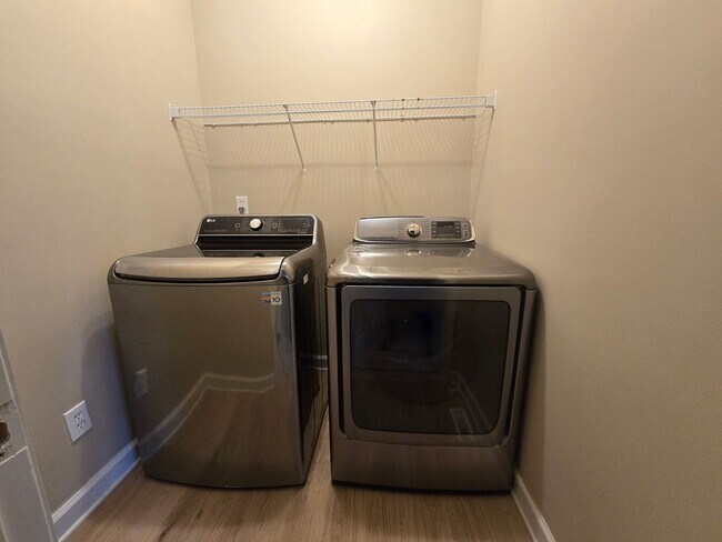 Building Photo - 36 Randolph St