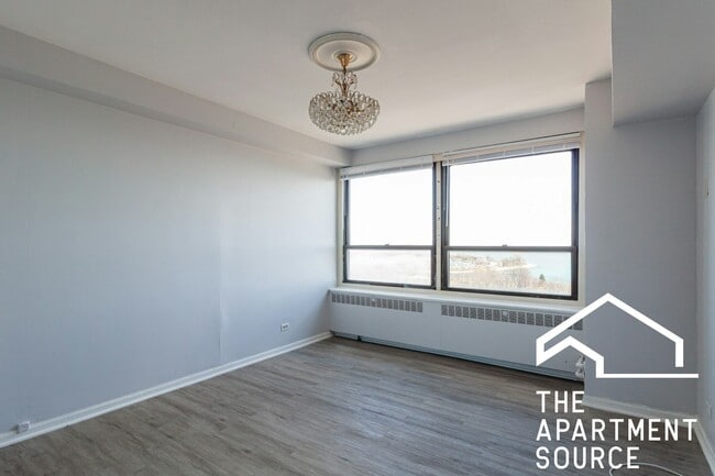 Building Photo - 4181 N Marine Dr