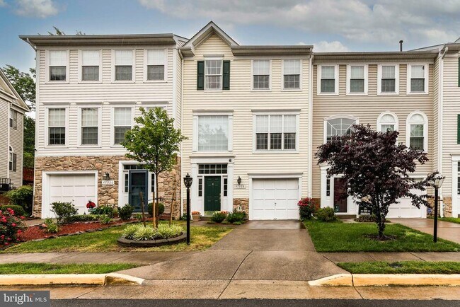 Building Photo - 47328 Rock Falls Terrace