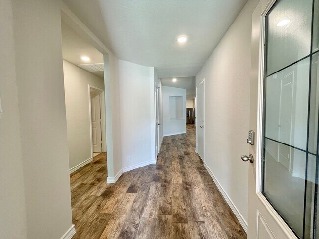 Building Photo - FOR RENT | 4 Bed • 2 Bath in Langdon