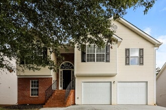 Building Photo - 11752 Spring Lake Way