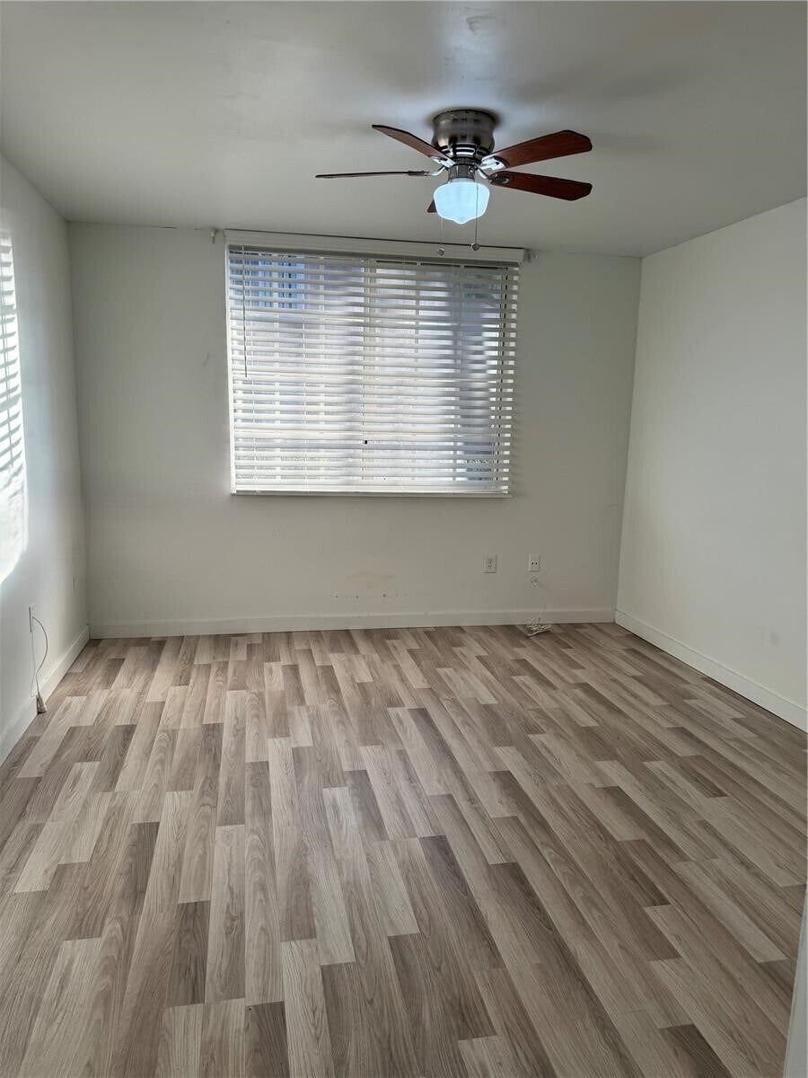 Building Photo - 2071 Renaissance Blvd